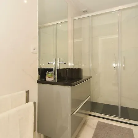 Apartman Downtown Prime *